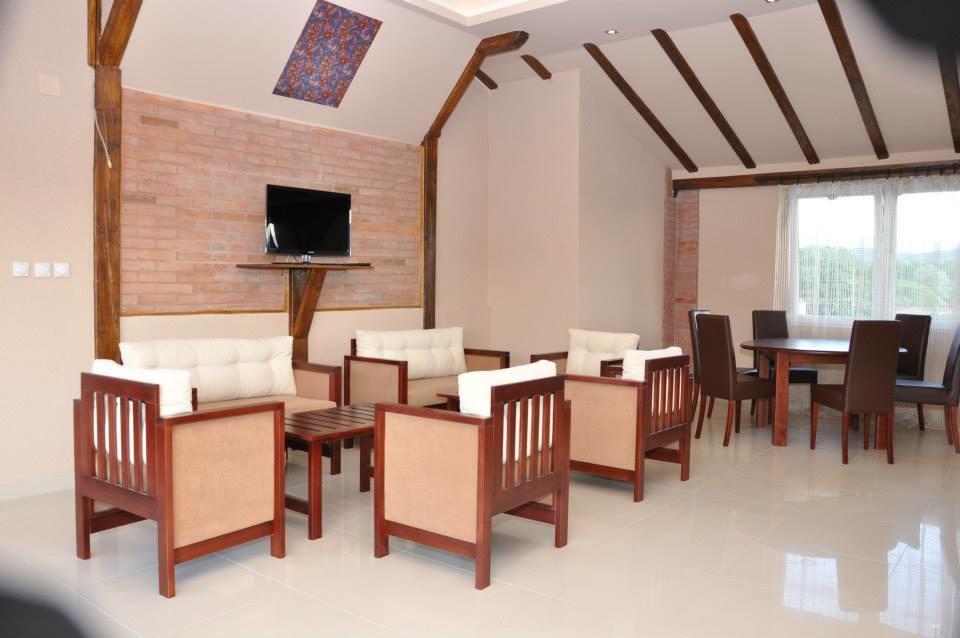 Kompleks Fontana วลาดิชินฮาน ภายนอก รูปภาพ